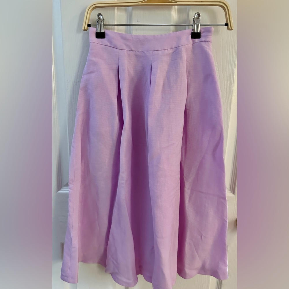 Skirt Full - Fitted at the Waist
